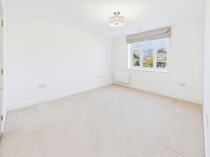 Bedroom- click for photo gallery